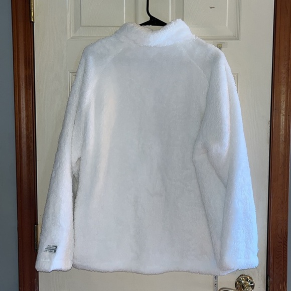 NWT-new balance-2X-white & silver-full zip, fleece, embroidered logo, jacket. - Picture 2 of 15